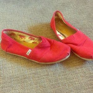 Red Toms